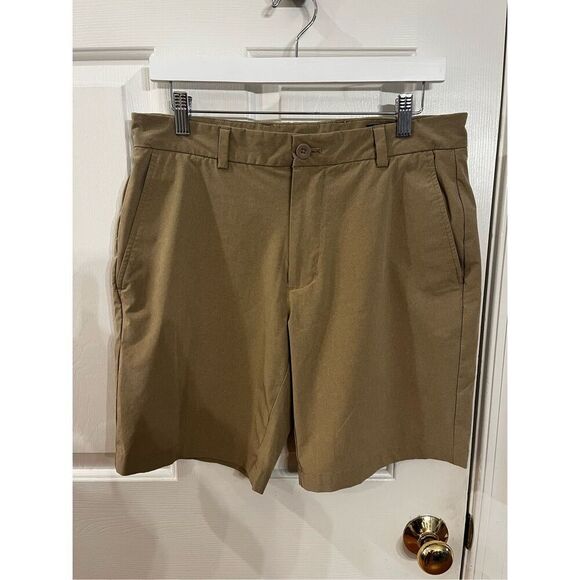 Vineyard Vines The Breaker Performance Shorts in Tan sz 32 EUC - Picture 1 of 6
